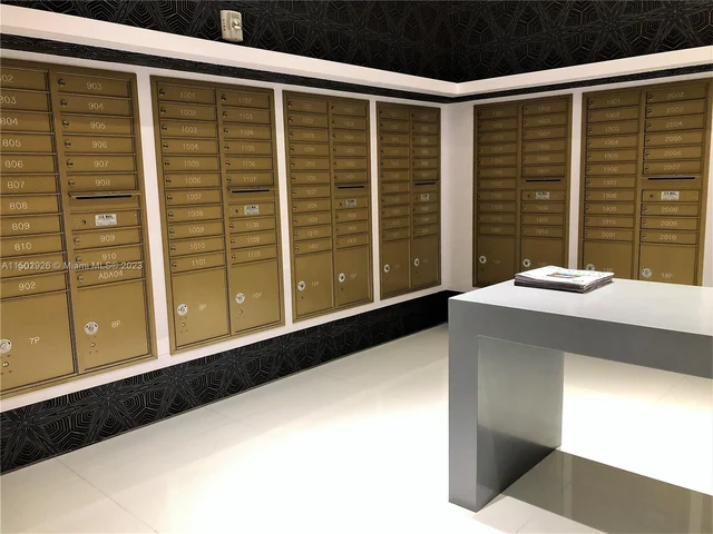 501 NE 31st St # 1704, Miami FL 33137