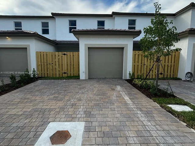 26421 SW 149 AVE # 26421, Miami FL 33032