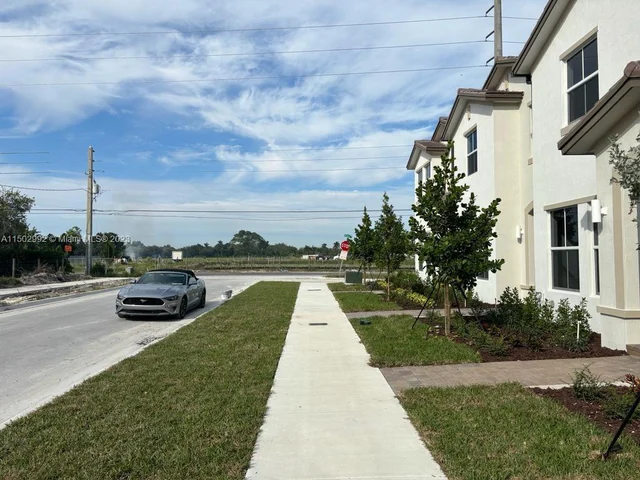 26421 SW 149 AVE # 26421, Miami FL 33032