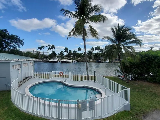 1610 NW N River Dr # 208, Miami FL 33125