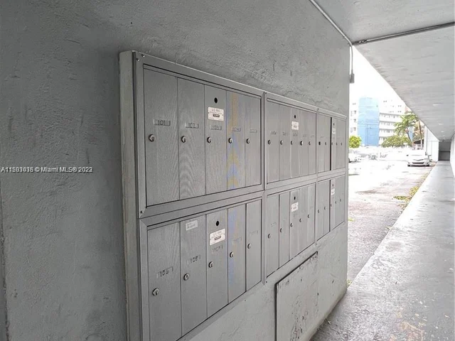 1610 NW N River Dr # 208, Miami FL 33125