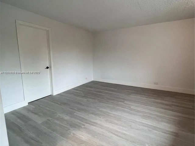 1610 NW N River Dr # 208, Miami FL 33125