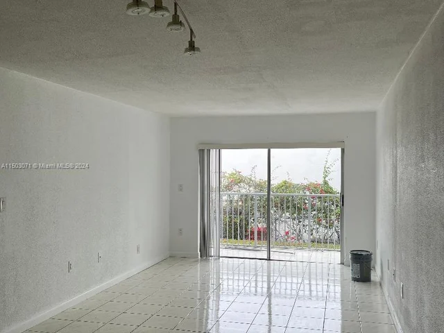 2530 SW 3rd Ave # 105, Miami FL 33129