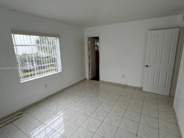 2530 SW 3rd Ave # 105, Miami FL 33129