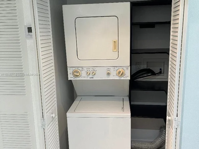 2530 SW 3rd Ave # 105, Miami FL 33129