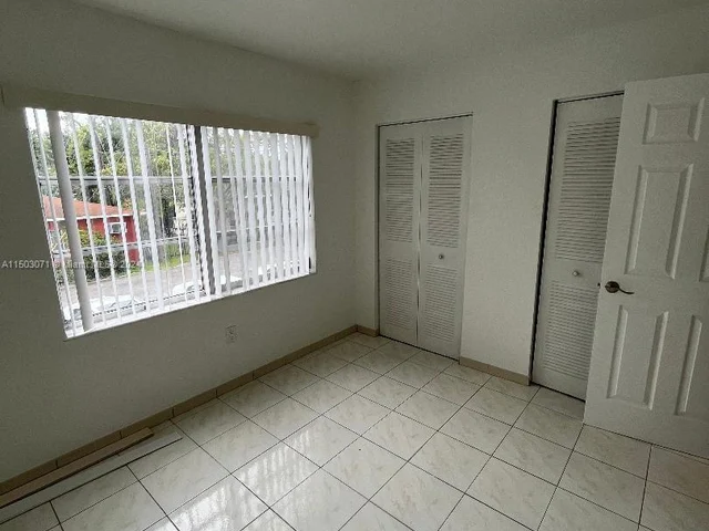 2530 SW 3rd Ave # 105, Miami FL 33129