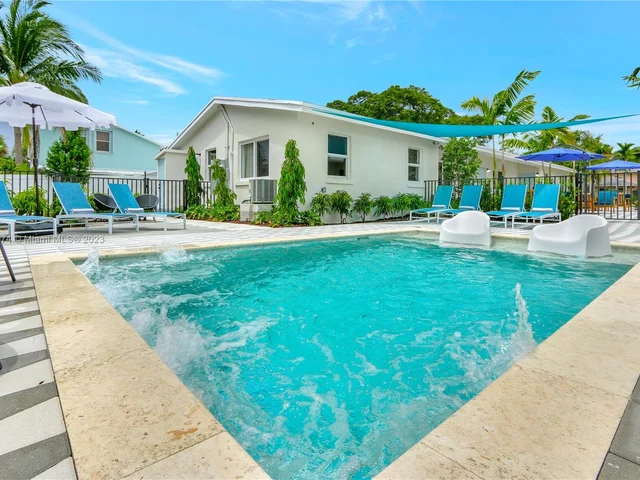 351 NE 7th Ave # 1, Delray Beach FL 33483