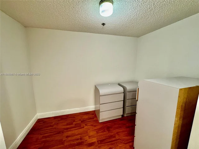 210 174th St # 2408, Sunny Isles Beach FL 33160