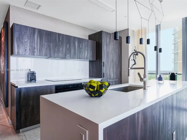 480 NE 31st St # 3407, Miami FL 33137