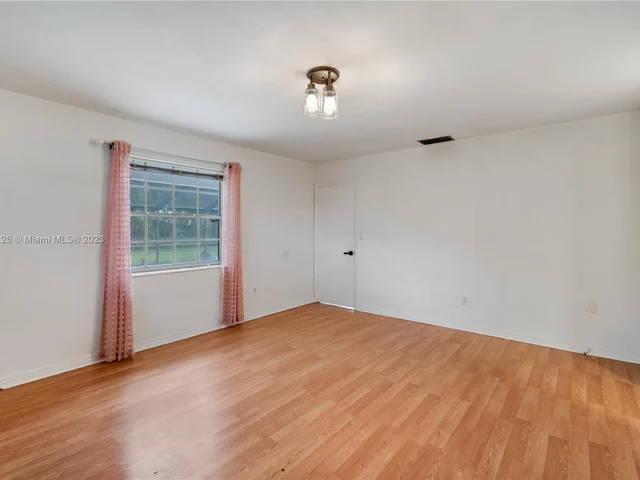 17191 SW 86th Ave, Palmetto Bay FL 33157