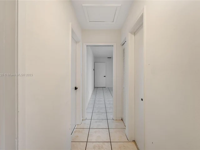 17191 SW 86th Ave, Palmetto Bay FL 33157