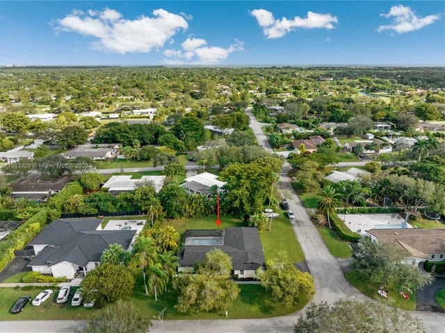 17191 SW 86th Ave, Palmetto Bay FL 33157