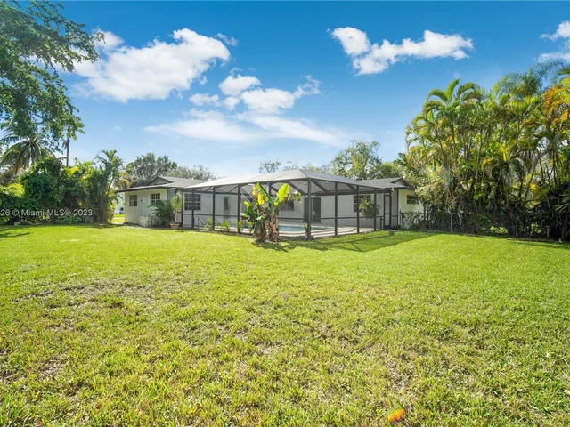 17191 SW 86th Ave, Palmetto Bay FL 33157