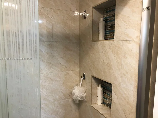 20505 E COUNTRY CLUB DR. # 339, Aventura FL 33180