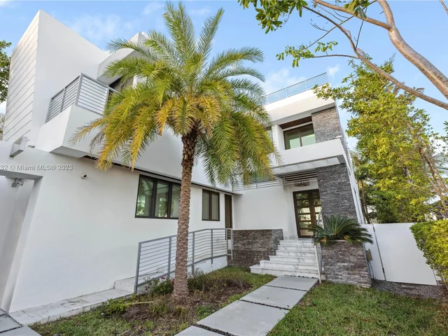 1311 Stillwater Dr, Miami Beach FL 33141