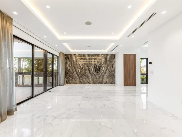 1311 Stillwater Dr, Miami Beach FL 33141