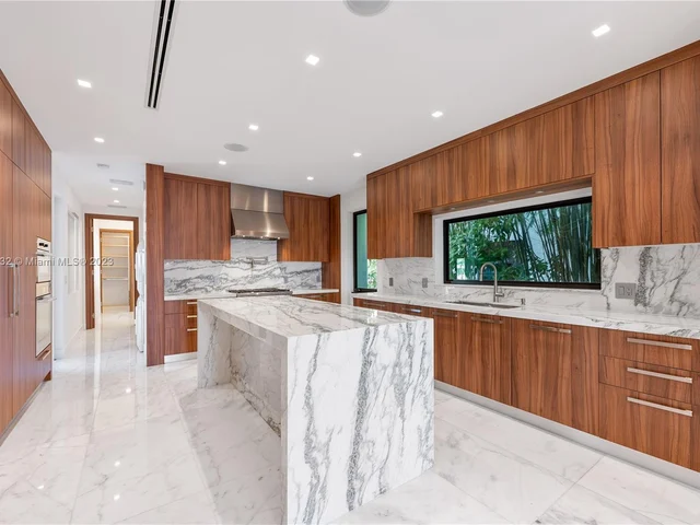 1311 Stillwater Dr, Miami Beach FL 33141