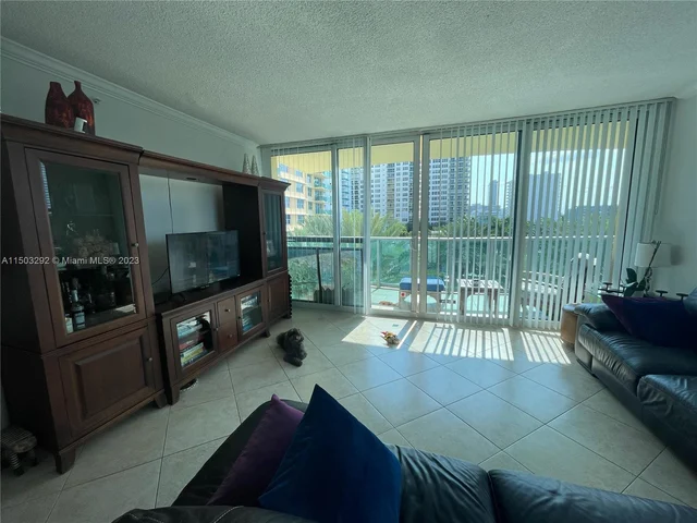 2501 S Ocean Dr # 535, Hollywood FL 33019