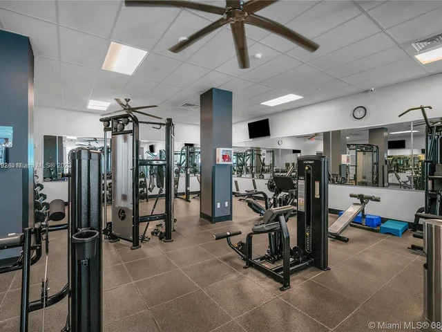 2501 S Ocean Dr # 535, Hollywood FL 33019