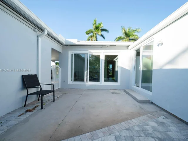 334 Glenn Rd, West Palm Beach FL 33405