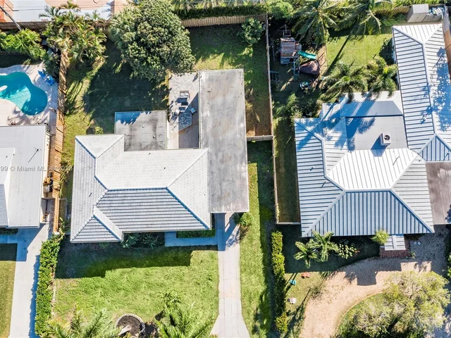 334 Glenn Rd, West Palm Beach FL 33405