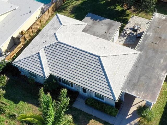 334 Glenn Rd, West Palm Beach FL 33405