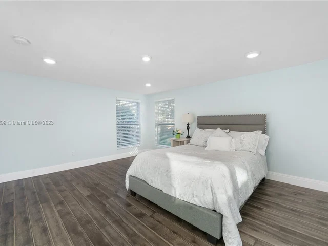 334 Glenn Rd, West Palm Beach FL 33405