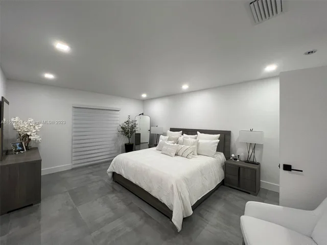 1316 SW 139th Pl, Miami FL 33184