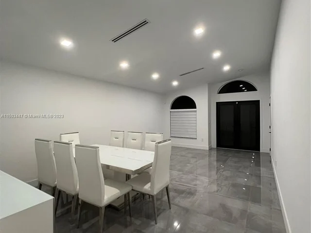 1316 SW 139th Pl, Miami FL 33184