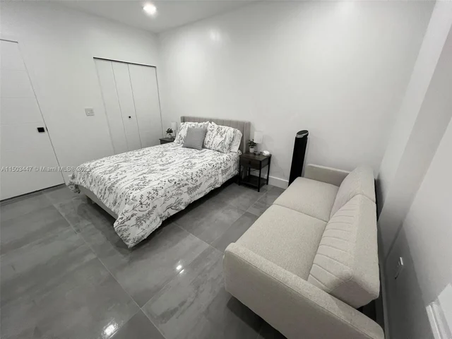 1316 SW 139th Pl, Miami FL 33184