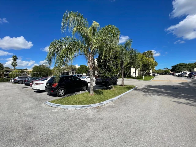 8045 SW 107th Ave # 122, Miami FL 33173