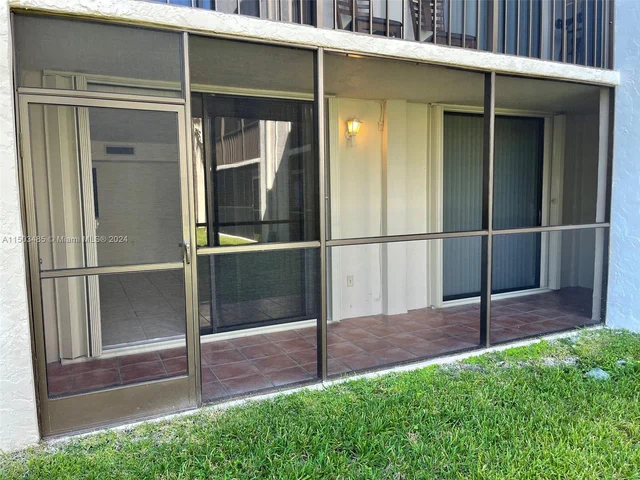 8045 SW 107th Ave # 122, Miami FL 33173