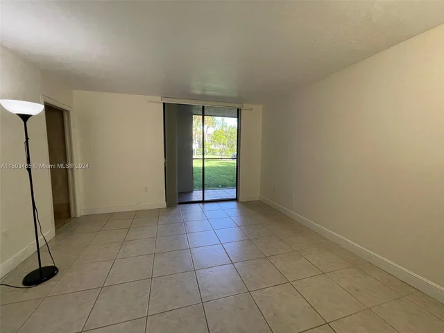 8045 SW 107th Ave # 122, Miami FL 33173