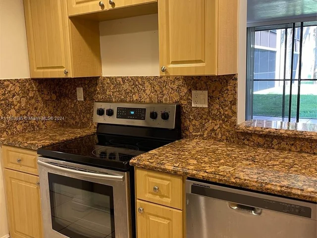 8045 SW 107th Ave # 122, Miami FL 33173