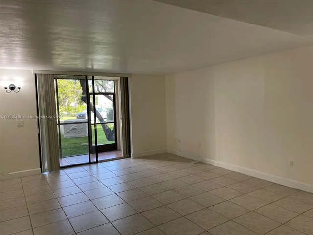 8045 SW 107th Ave # 122, Miami FL 33173