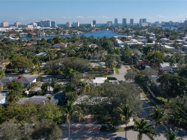 700 N Victoria Park Rd, Fort Lauderdale FL 33304