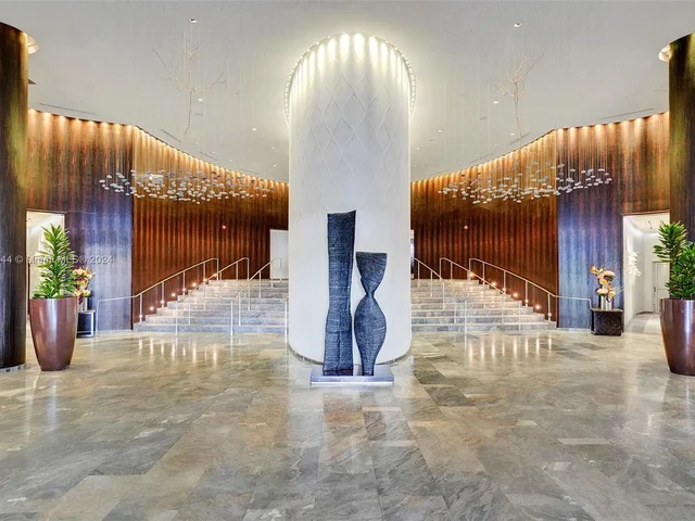 17201 Collins Ave # 1704, Sunny Isles Beach FL 33160