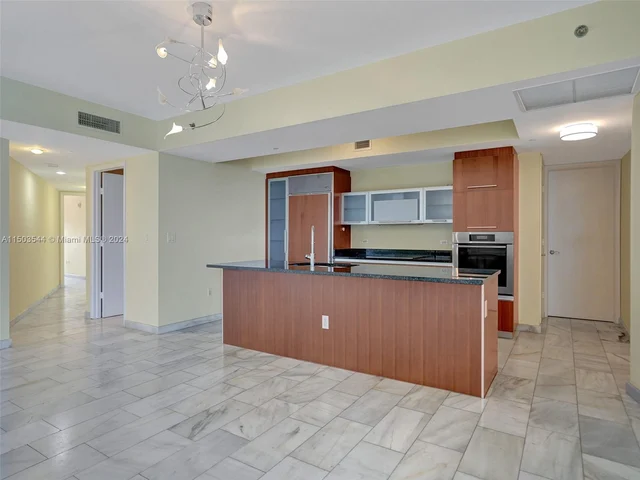 17201 Collins Ave # 1704, Sunny Isles Beach FL 33160