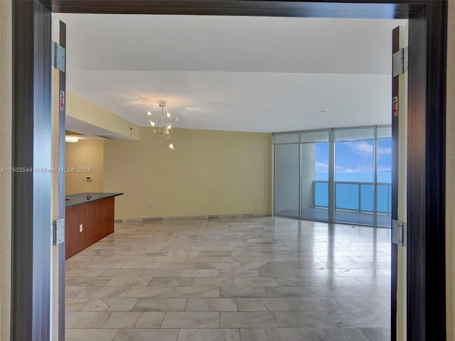 17201 Collins Ave # 1704, Sunny Isles Beach FL 33160