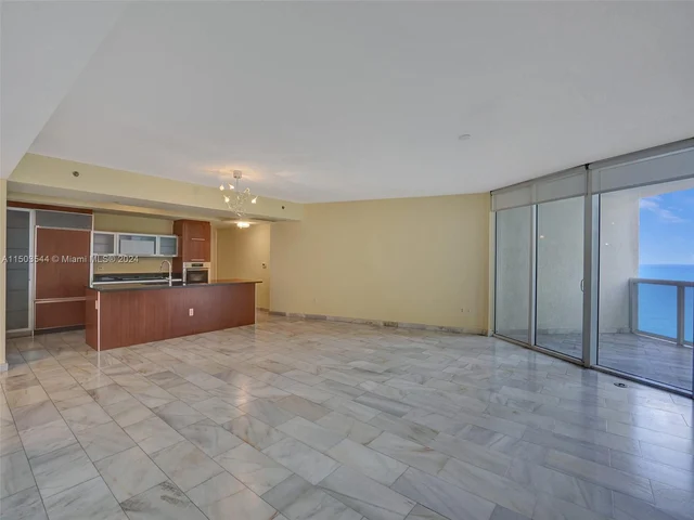 17201 Collins Ave # 1704, Sunny Isles Beach FL 33160