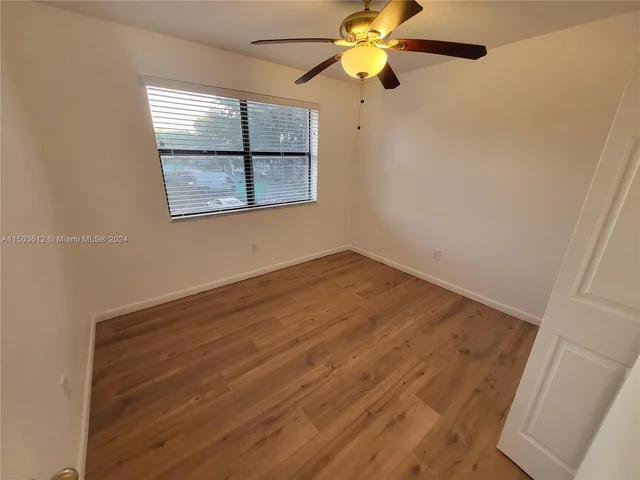 2500 W 67th Pl # 26, Hialeah FL 33016