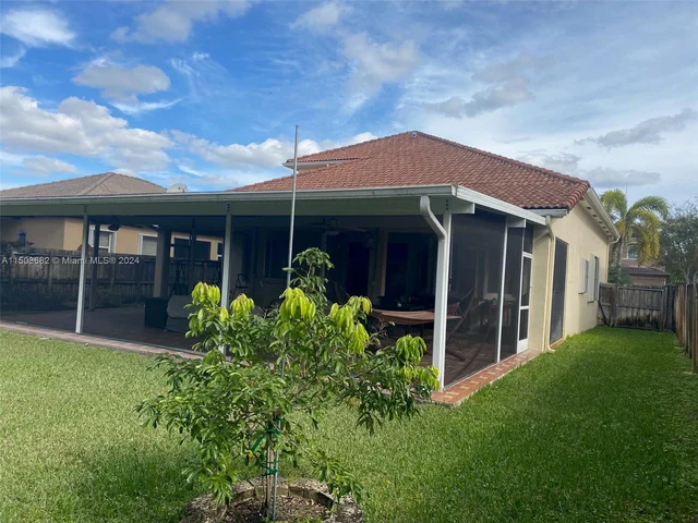 1870 SE 20th Ave, Homestead FL 33035