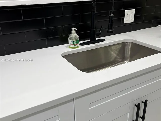 680 Tennis Club Dr # 308, Fort Lauderdale FL 33311