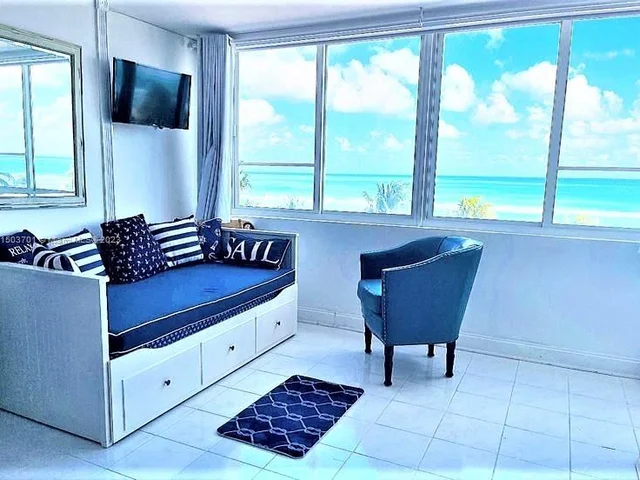 5005 Collins Ave # 420, Miami Beach FL 33140