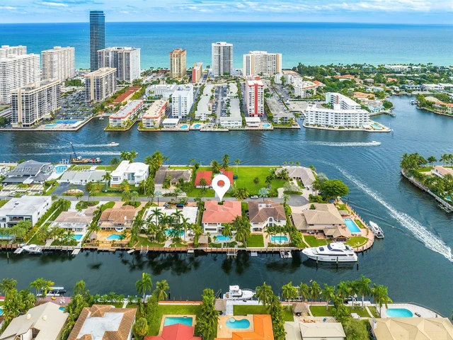 636 PALM DRIVE, Hallandale Beach FL 33009
