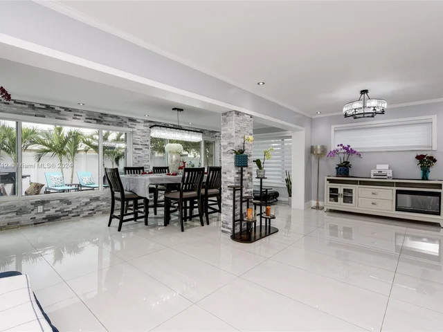 2260 NE 62nd St, Fort Lauderdale FL 33308