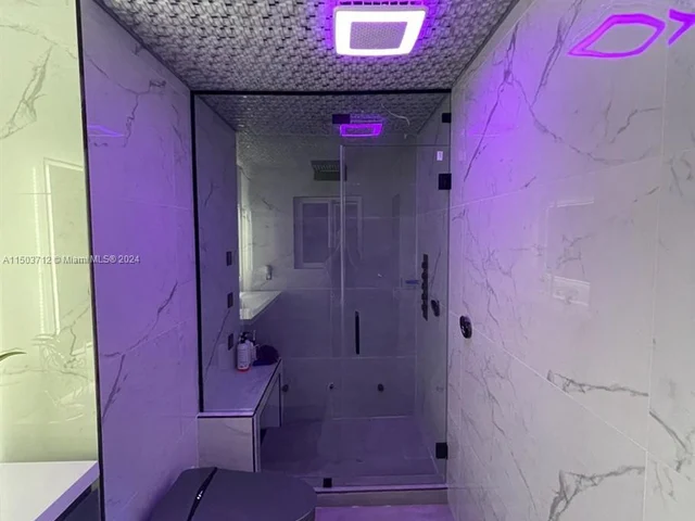 2260 NE 62nd St, Fort Lauderdale FL 33308