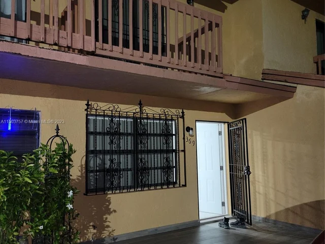 2369 W 66th Pl # 2369, Hialeah FL 33016