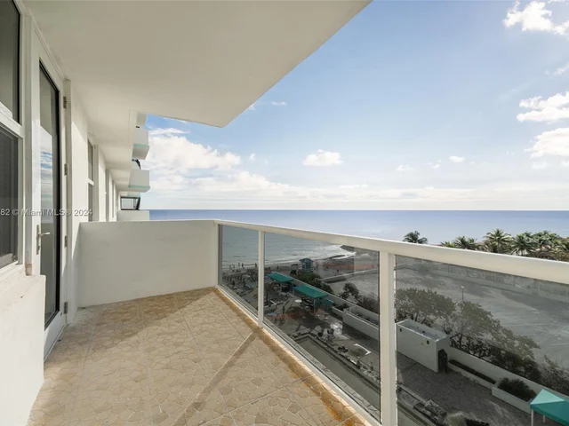 3725 S Ocean Dr # 706, Hollywood FL 33019