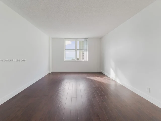 3725 S Ocean Dr # 706, Hollywood FL 33019